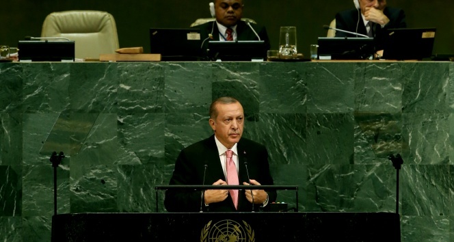 Cumhurbaşkanı Erdoğan: Bu çarpık sistemin devamında ısrar etmenin faydası yok!