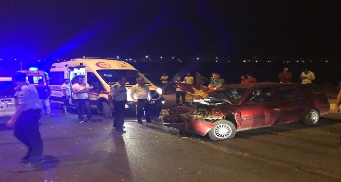Üç aracın karıştığı kazada 5 kişi yaralandı