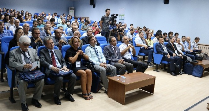 Elazığ’da ’1. Ulusal Elektrik Enerjisi Dönüşüm Kongresi’ başladı