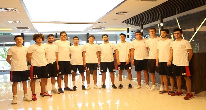 Gaziantep Basketbol Gelişim takımı sağlık kontrolünden geçti