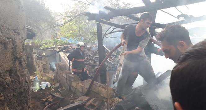 Ankara’da gecekondu yangını