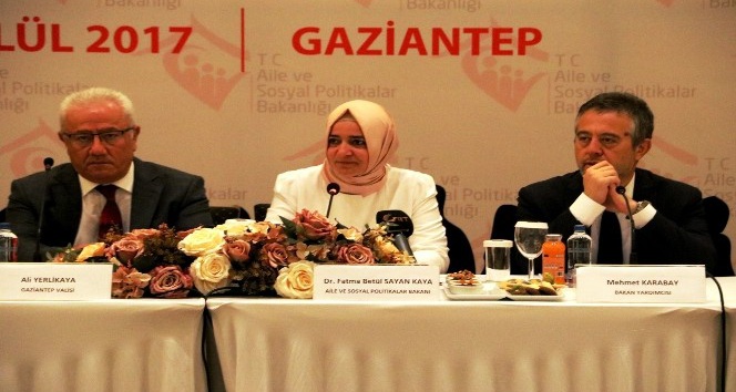 Bakan Kaya, Gaziantep’te il değerlendirme toplantısına katıldı