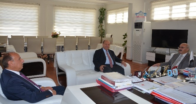 Vali Köşger’den Efeler Belediye Başkanı Özakcan’a ziyaret