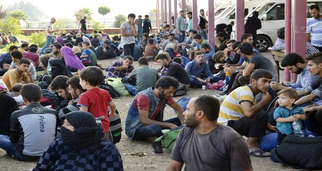 Mülteciler HAYAD’a sığındı