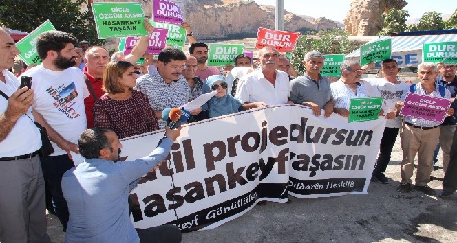 Hasankeyf’te baraj protestosu