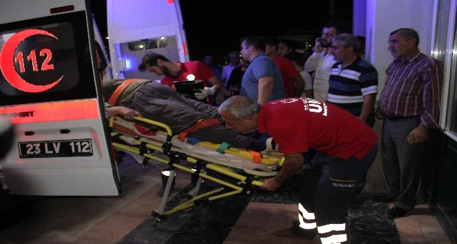 Elazığ’da 2 ayrı trafik kazası: 9 yaralı