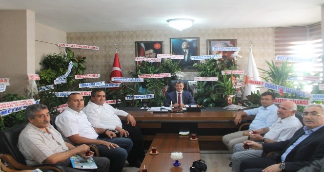Koçak ve Aktürk, AK Parti İl Başkanı Altınsoy ile görüştü