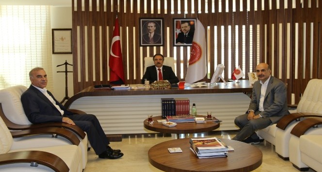 AK Parti Mardin Milletvekili Akdağ’dan Rektör Bağlı’ya ziyaret