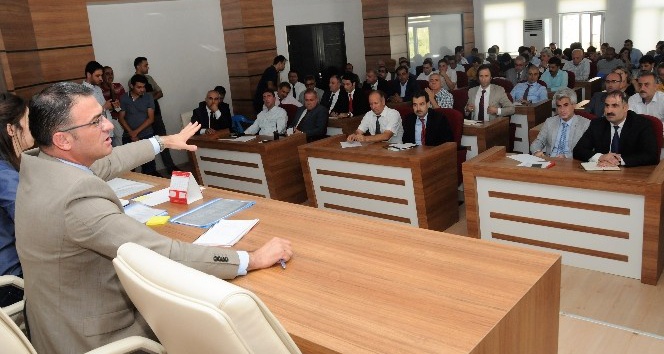 Balcı, okul müdürleriyle eğitim sorunlarını konuştu
