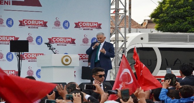 Başbakan Yıldırım: &quot;Türkiye’ye düşmanlık edenler de 10 kere düşünsün&quot;
