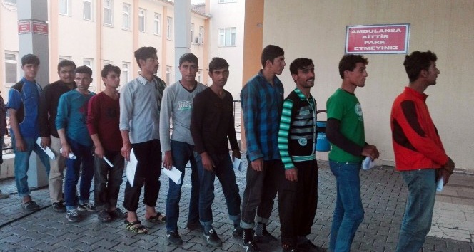 Avrupa hayali ile yola çıkan 26 mülteci yakalandı
