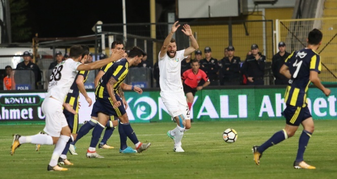 ÖZET İZLE: Akhisar 1-0 Fenerbahçe |Akhisar Fenerbahçe maçı geniş özeti ve golleri izle (Akhisar FB maçı kaç kaç bitti?)