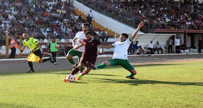 TFF 2. Lig: Hatayspor: 0 - Sivas Belediyespor: 0