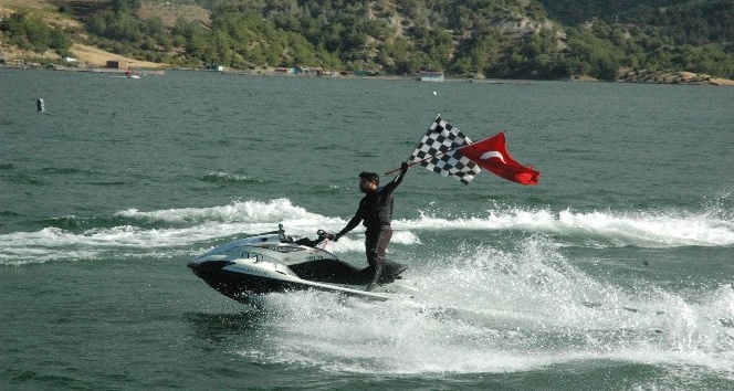 Kahramanmaraş’ta Türkiye Su Jeti ve Flyboard Şampiyonası
