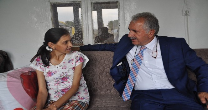AK Partili vekilden 18 yıldır karaciğer nakli bekleyen genç kadına anlamlı ziyaret