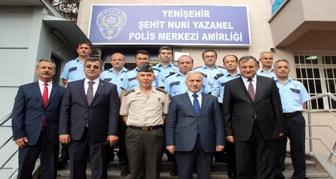 Vali Kamçı’dan Yenişehir Polis Merkezi’ne ziyaret