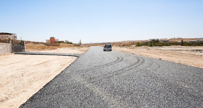 Şehirgösteren’de açılan yollar asfaltlanıyor