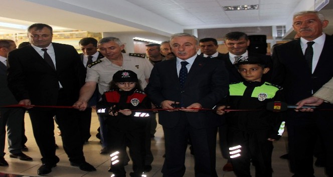 Türkiye’de ilk kez okulda trafik eğitim koridoru oluşturuldu