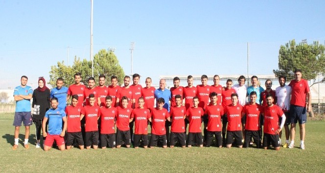 Türkiye işitme Engelliler Milli Futbol Takımı kampa girdi