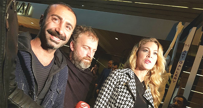 İş adamı Hakan Cengiz oyuncularla buluştu