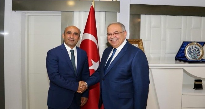 Araban Belediye Başkanı Özdemir ile Başkan Kutlu bir araya geldi
