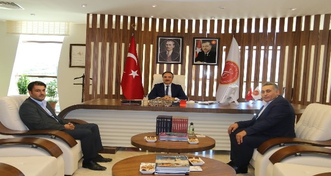 MHP İl Başkanı Kaya, Rektör Bağlı’yı ziyaret etti