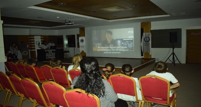 Antalya’daki öğrencilere NASA’dan canlı yayında eğitim