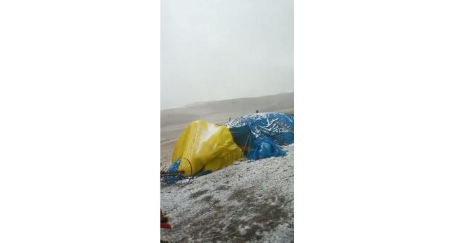 Tuzluca’ ya yılın ilk karı yağdı