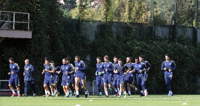 Fenerbahçe’de Malatyaspor maçı hazırlıkları sürüyor