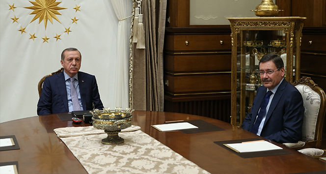Cumhurbaşkanı Erdoğan Beştepe&#039;de Melih Gökçek ile görüştü