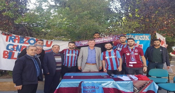 Başkan Duymuş, Trabzonspor taraftarlarıyla bir araya geldi