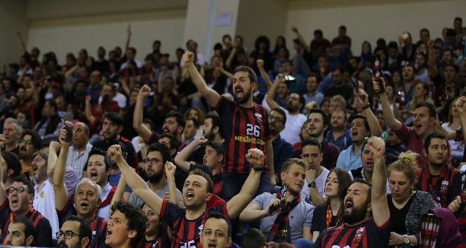 Eskişehir Basket’in konuğu İBB
