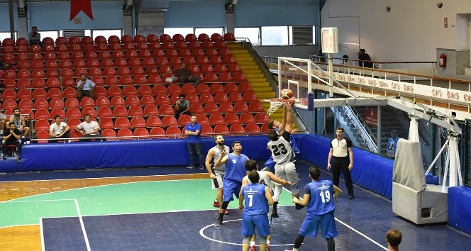 Manisa’da basketbol heyecanı başladı