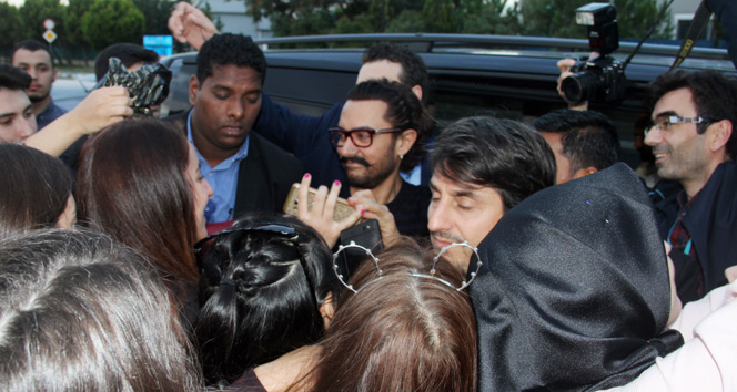 Hintli yıldız oyuncu Aamir Khan Türkiye’den ayrıldı