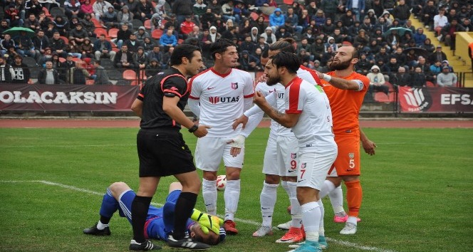 TFF 3. Lig: UTAŞ Uşakspor: 1 - Baysal İnşaat Düzyurtspor: 0
