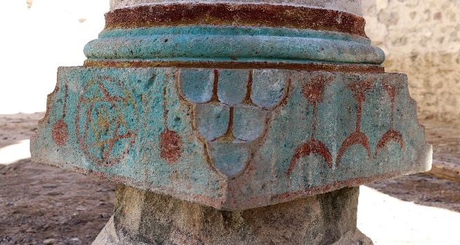 Gümüşhane’deki Ermeni Kilisesinde ilginç motifler