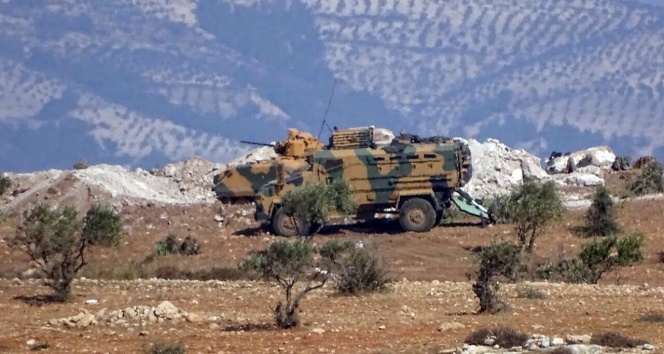 Türk askeri Suriye sınırından 5 kilometre içeriye girdi