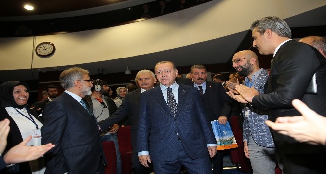 Erdoğan’dan CHP’ye: “İdlib’teki her şehidin hesabını benim vereceğimi söyleyecek kadar gafil”