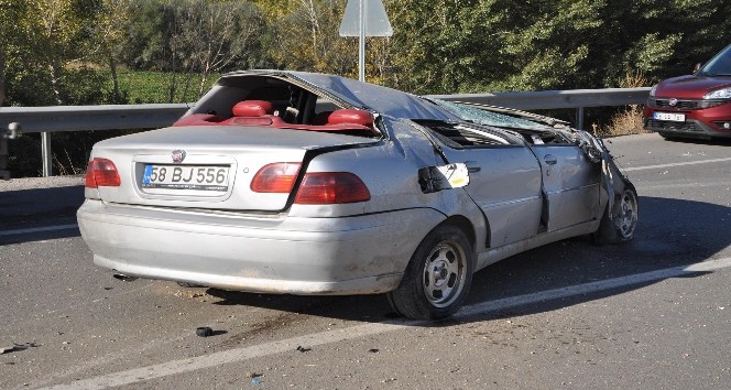 Takla atan otomobilin sürücüsü ağır yaralandı