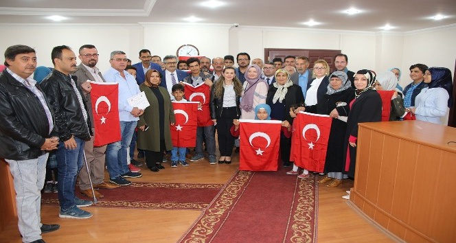 Türkçe öğrenen mülteciler sertifikalarını aldı