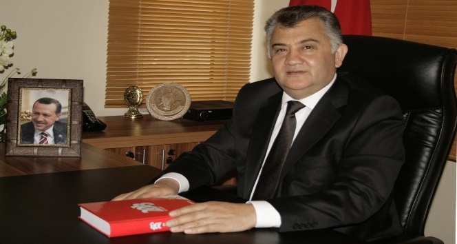 AK Parti Merkez İlçe Başkanı Açıkgöz, kongrede aday olmayacağını açıkladı