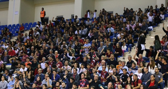 Biletlere yoğun ilgi Eskişehir Basket yönetimini sevindirdi