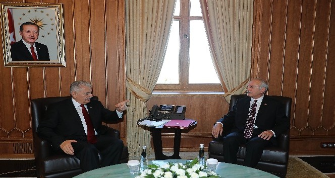 Başbakan Yıldırım-Kılıçdaroğlu görüşmesi başladı