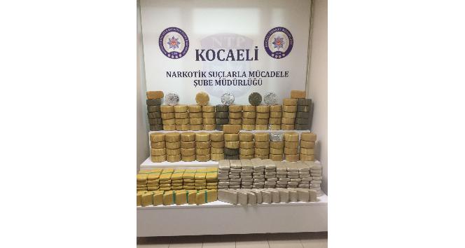 Kocaeli’de hurma kutularından 184 kilo eroin çıktı