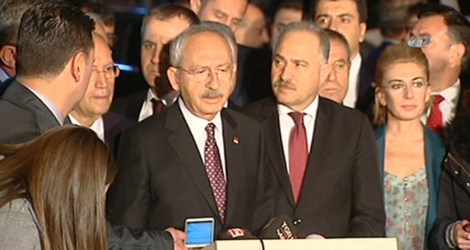CHP Lideri Kılıçdaroğlu, Deniz Baykal&#039;ı ziyaret etti