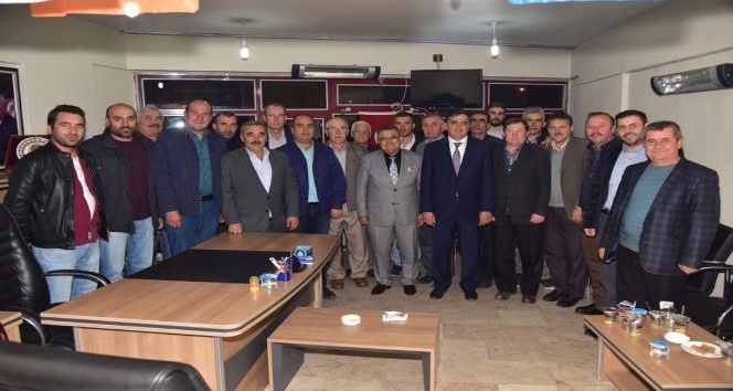 Başkan Yağcı, AK Parti Pazaryeri İlçe Teşkilatı üyeleri ile bir araya geldi
