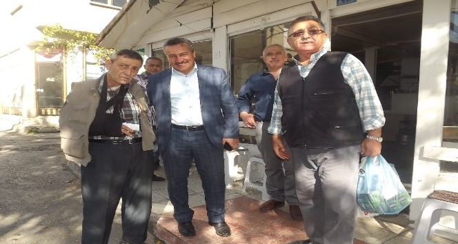 Başkan Tutal, Arasta Çarşısı esnafını ziyaret etti