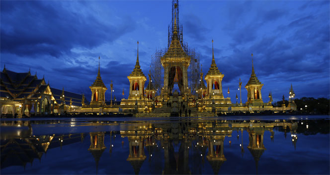 Tayland Kralının yakılacağı saray tamamlandı