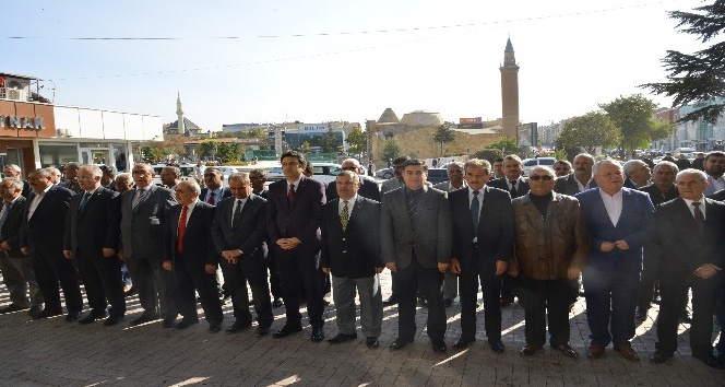 Muhtarlar’dan Vali Şentürk’e ziyaret