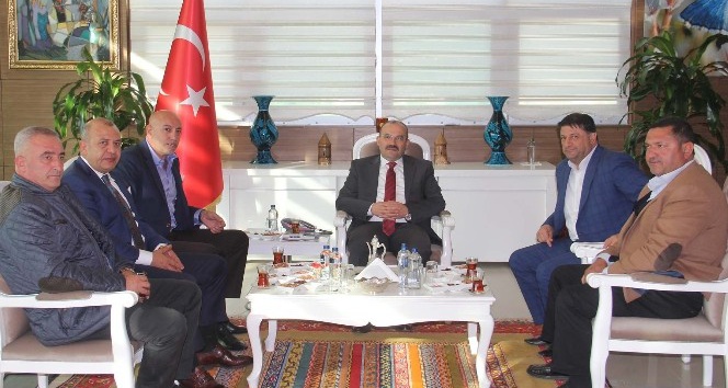 CHP Genel Başkan Yardımcısından Vali Ustaoğlu’na ziyaret